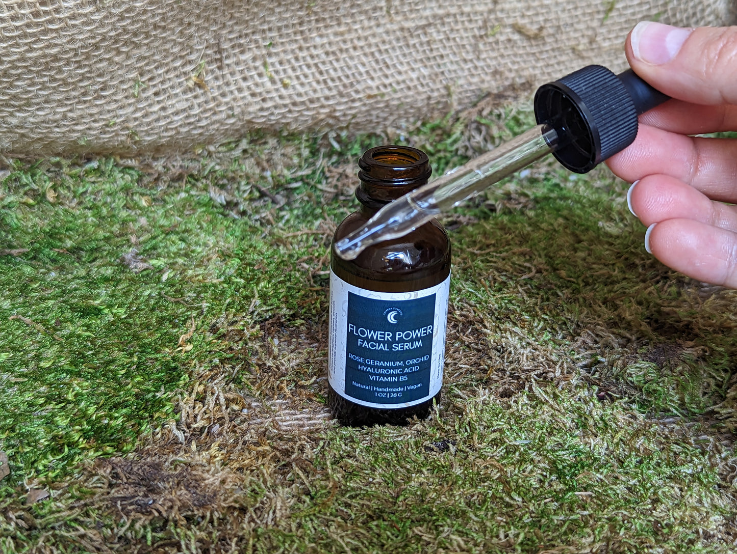 FLOWER POWER FACE SERUM