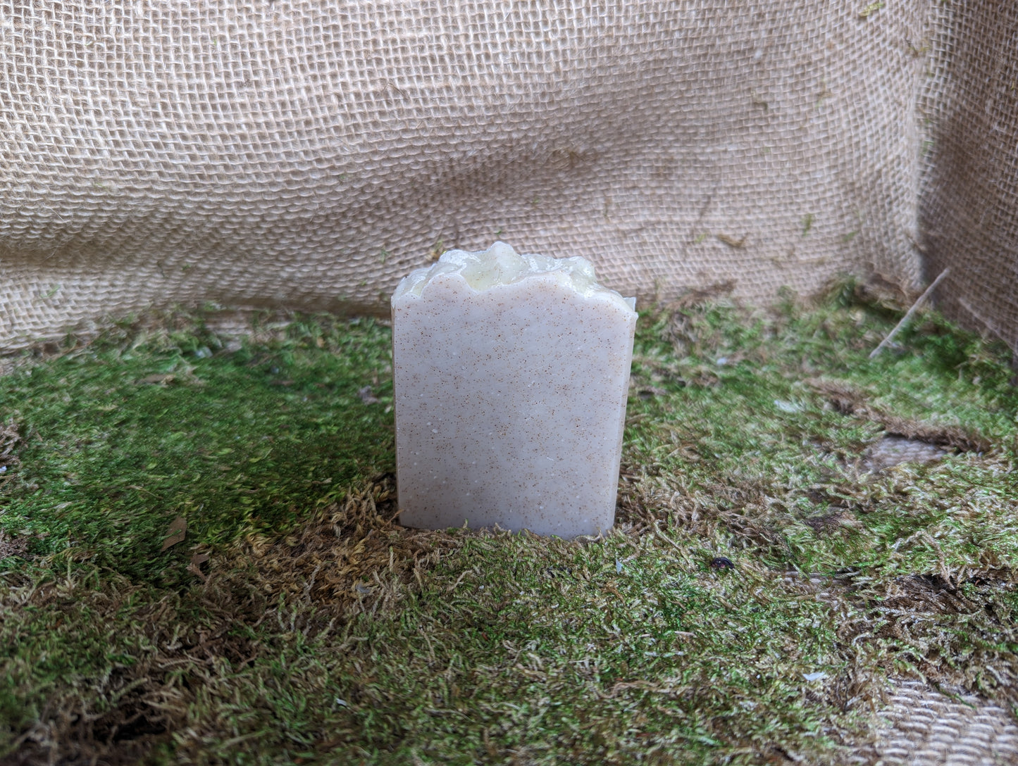 OAKMOSS & SANDALWOOD CLASSIC BAR SOAP